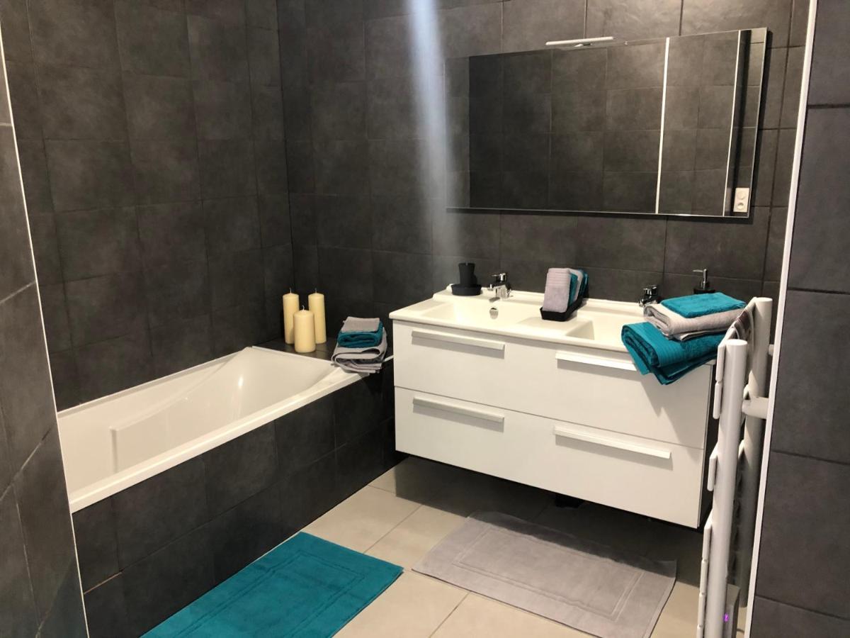 Bel Appartement F3 Vue Sur Le Golfe D'Ajaccio Аячо Екстериор снимка