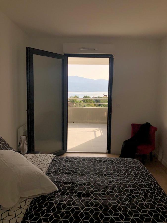 Bel Appartement F3 Vue Sur Le Golfe D'Ajaccio Аячо Екстериор снимка